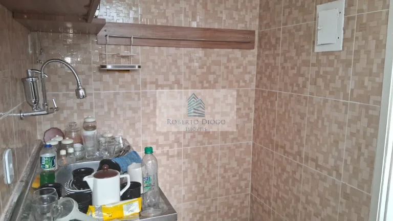 Imagem Apartamento à venda na Taquara, Rio de Janeiro - 2 quartos, 1 banheiro, 1 vaga de garagem - Imperdível oportunidade!