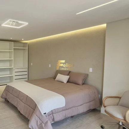 Imagem Exclusividade e alto luxo! Casa nova, condomínio fechado, acabamento altíssimo padrão.