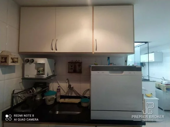 Imagem Apartamento à venda, 67 m² por R$ 400.000,00 - Várzea - Teresópolis/RJ