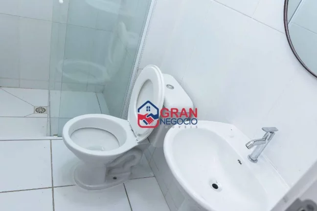 Imagem Apartamento com 2 dormitórios à venda - Camb?(C)/PR