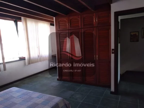 Imagem Excelente Casa Duplex Mobiliada 50 Mts da Praia