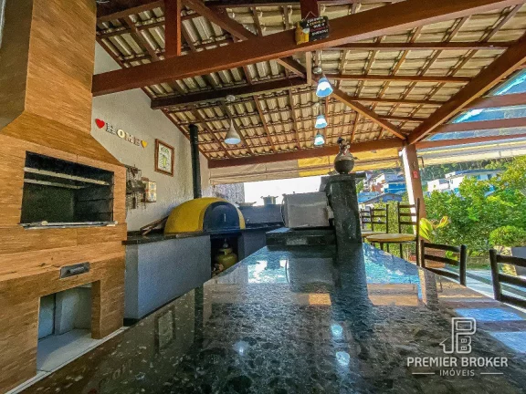 Imagem Casa à venda, 307 m² por R$ 1.800.000,00 - Tijuca - Teresópolis/RJ