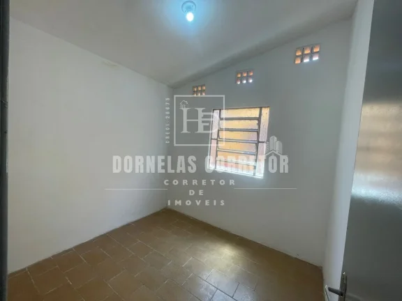 Imagem CASA COM 3 QUARTOS, SALA AMPLA E ACEITA FINANCIAMENTO!
