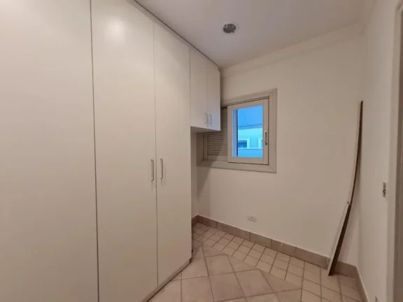 Imagem Casa no Res. Alphaville 2 - 470m²