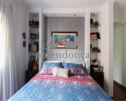 Imagem Apartamento reformado na Vila Madalena, em plena Rua Harmonia, pronto para morar!