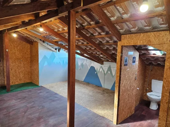 Imagem Terreno com 350 m² já com 2 Casas em processo de Condomínio no bairro Ariribá.