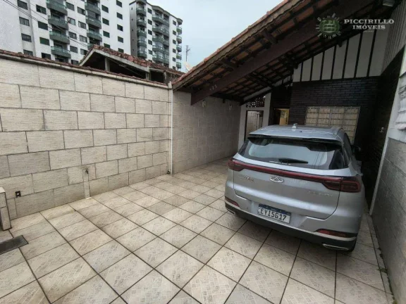 Imagem Casa com 2 dormitórios à venda, 115 m² por R$ 550.000,00 - Vila Guilhermina - Praia Grande/SP