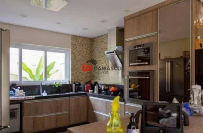 Imagem Sobrado à venda 4 Quartos, 3 Suites, 4 Vagas, 260M², Jardim São Caetano, São Caetano do Sul - SP
