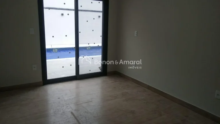 Imagem Excelente casa térrea em condomínio fechado com 234 m² construídos em terreno de 390 m². Condom...