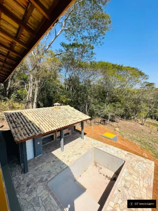 Imagem Chácara Nova em Mairiporã - 1.454m² com Vista para as Montanhas!