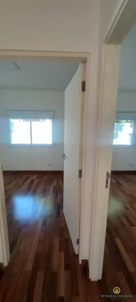 Imagem Condomínio novo, moderno com apenas 18 casas na região da Granja Viana