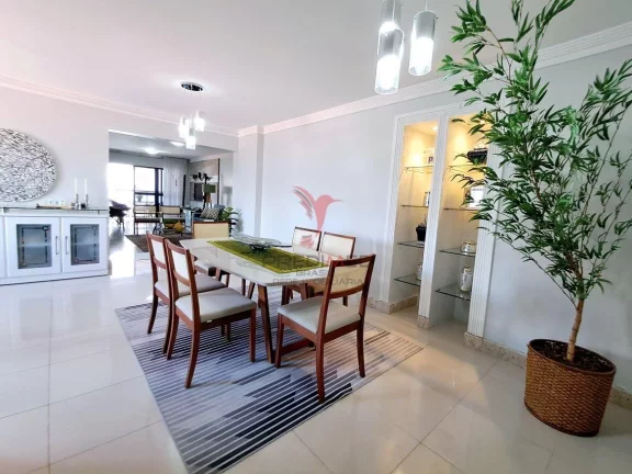 Imagem Apartamento Maravilhoso com 4 Suites e 3 Vagas de Garagem, Varanda em Manaíra , Paraíba