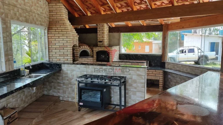 Imagem CH - 24110 - CHÁCARA EM CAÇAPAVA COM 4 QUARTOS