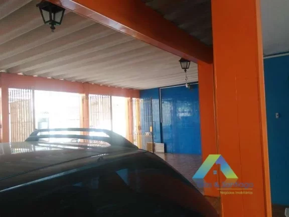 Imagem Casa com 250 m² área construída, terreno total de 400 m².