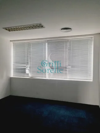 Imagem Conjunto Comercial para Alugar em Cidade Monções - São Paulo/SP.