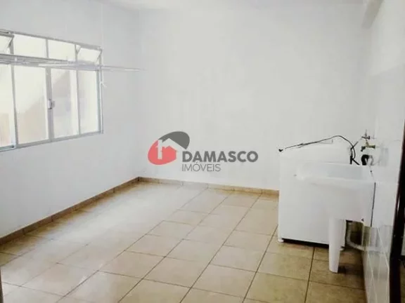 Imagem Sobrado à venda 3 Quartos, 1 Suite, 2 Vagas, Santa Terezinha, São Bernardo do Campo - SP