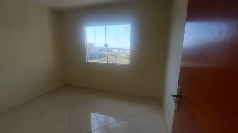 Imagem Apartamento para Aluguel em Maricá/RJ - 2 Dorm. 60 m2 Área Útil