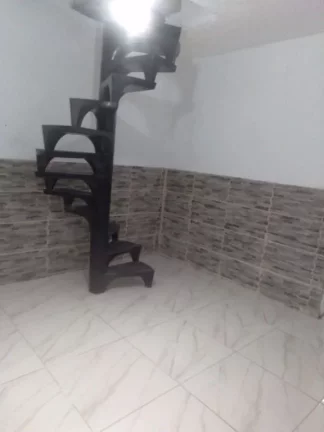 Imagem Sobrado com 3 dormitórios à venda, 117 m² por R$ 320.000,00 - Jardim Nova Poá - Poá/SP