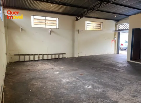 Imagem Galpão Comercial para Locação em Ribeirão Preto-SP, Bairro Parque Industrial Lagoinha: 1 Sala, 1 Banheiro, 4 Vagas, 100m²!