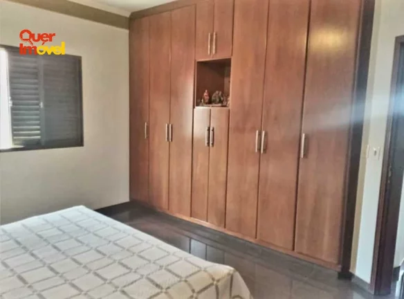 Imagem Espetacular Casa à Venda em Ribeirão Preto-SP, Ribeirânia: 3 Quartos, 1 Suíte, 2 Salas, 3 Banheiros, 4 Vagas, 240m²