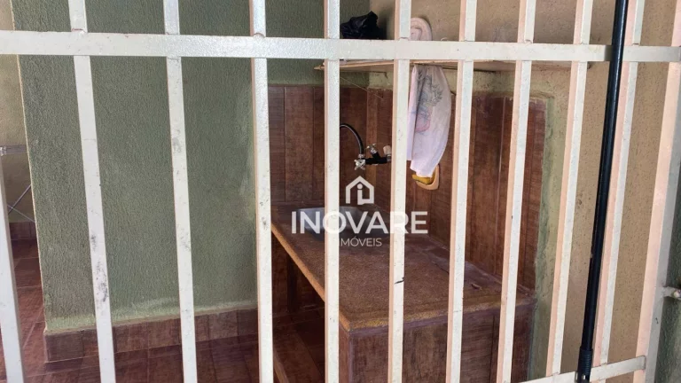 Imagem Casa com 4 dormitórios, 23147 m² - venda por R$ 1.200.000,00 ou aluguel por R$ 4.000,00/mês - Setor Central - Itumbiara/GO