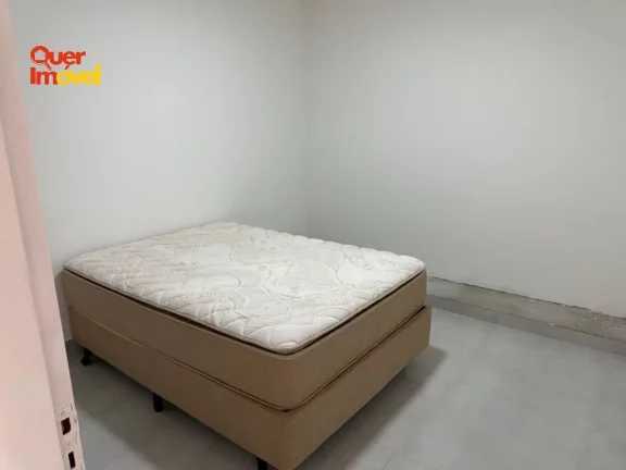 Imagem Casa ampla e bem localizada em Ribeirão Preto-SP, Vila Tibério: 3 quartos, 1 suíte, 1 sala, 2 banheiros, 1 vaga, 112m².