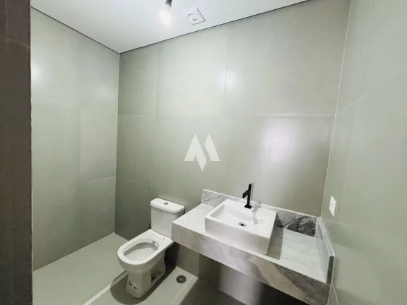 Imagem Apartamento à Venda com 2 dormitórios e vaga demarcada em José Menino, Santos/SP