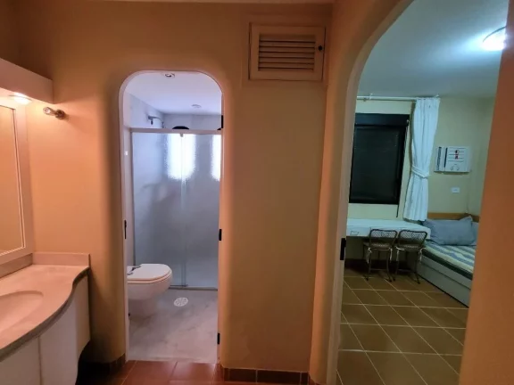 Imagem PITANGUEIRAS - CALÇADÃO C/ MARAVILHOSA VISTA MAR, EXCELENTE APTO COM 139 M² ÚTEIS, 02 VAGA DE GARAGENS NO PRÉDIO, CHURRASQUEIRA E SALÃO DE FESTAS