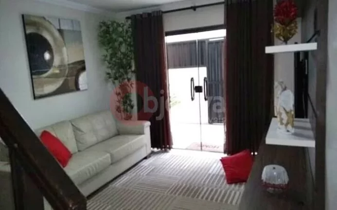 Imagem Casa Cond. à venda de 3 quartos, 180 m² - Jardim Flamboyant - Cabo Frio/RJ
