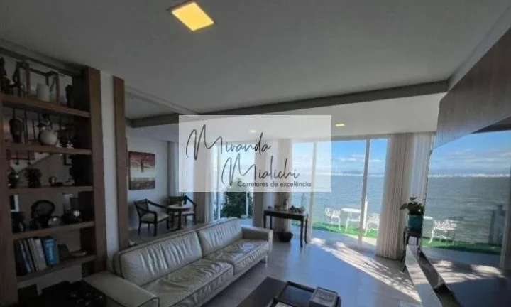 Imagem Casa à venda no bairro Cacupé - Florianópolis/SC