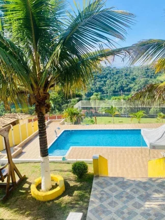 Imagem Chácara com 3 dormitórios à venda, 2000 m² por R$ 1.300.000,00 - Igaratá - Igaratá/SP