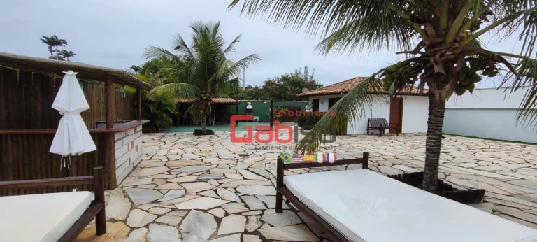Imagem Casa com 9 dormitórios à venda, 472 m² por R$ 6.999.999 - Village da Ferradura - Armação dos Búzios/RJ