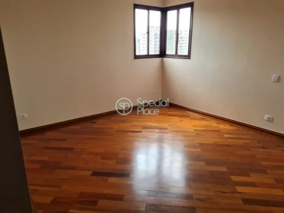 Imagem Apartamento em Moema possui 02 dormitórios, sendo 01 suíte e 04 vagas. Um ótimo imóvel para quem...