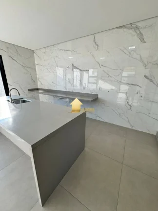 Imagem sobrado 3 Suites Condomínio Belvedere 2