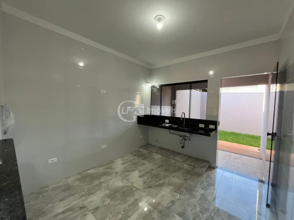 Imagem Linda casa nova com energia fotovoltaica