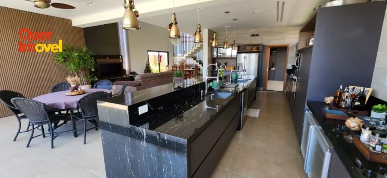Imagem Casa em Condomínio de Luxo à Venda em Ribeirão Preto-SP, Bairro Terras de Florença 350m² de Área
