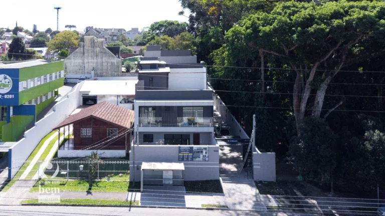 Imagem Baixou de 920 mil por 880 mil - Sobrado 160 m² com 3 quartos (1 suíte) à venda por R$ 880.000 - Boa Vista - Curitiba/PR