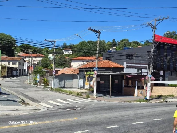 Imagem Terreno com 416 metros quadrados - medidas 32,00 laterais x 13,00 de frente - Terreno de esquina em ...