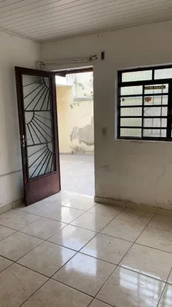 Imagem Sobrado com 3 dormitórios à venda, 300 m² por R$ 650.000,00 - Jardim Santa Helena - Poá/SP