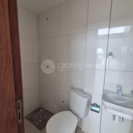 Imagem Alugo 9 salas comerciaide 24 e 18 m2 com banheiro e espaço pra cozinha