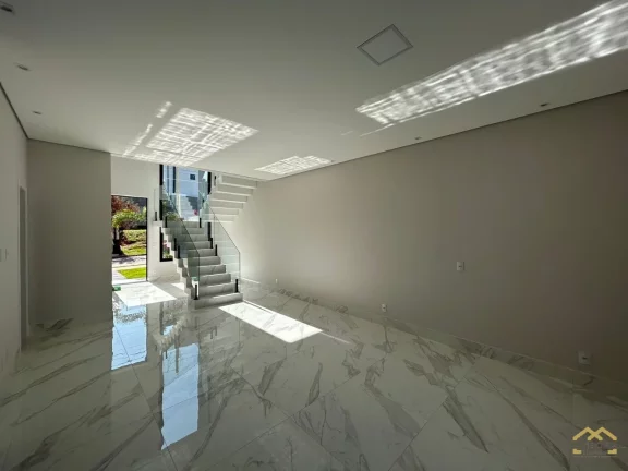 Imagem Casa em Condomínio com 03 suíte à Venda no Jardim Ermida - Jundiaí/SP