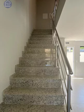 Imagem Casa Duplex 3 dormitórios!