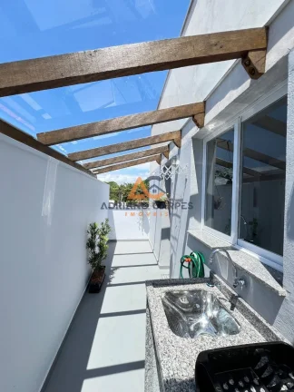 Imagem Apartamento com 02 dormitórios, 01 banheiro e 01 vaga de garagem, localizado na Meia Praia em Navegantes - Adriano Carpes Imóveis vende