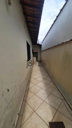Imagem Casa com 2 Dormitórios sendo 1 suíte no bairro Canto do Forte - Praia Grande