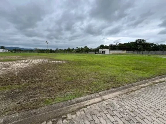 Imagem Terreno à venda, condomínio Bosque Três Marias em Peruíbe/SP