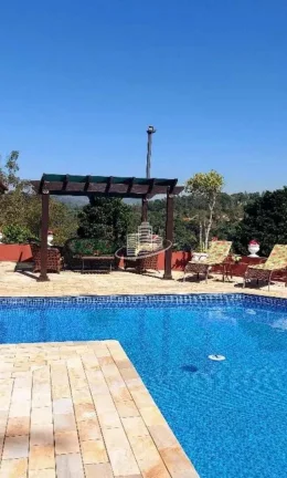 Imagem Linda casa de campo ,condomínio fechado de alto padrão ,portaria com reconhecimento fácil ,segura...