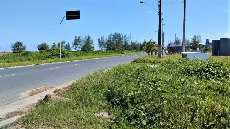 Imagem Terreno à venda na Ilha Comprida/SP