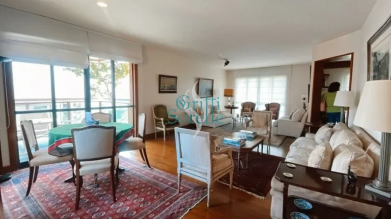 Imagem Apartamento à Venda em Moema - São Paulo/SP.