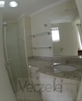 Imagem Apartamento para Temporada em Balneário Camboriú / SC no bairro Centro