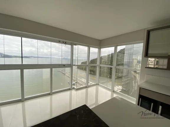 Imagem Frente ao Mar para Venda em Balneário Camboriú / SC no bairro Barra Sul